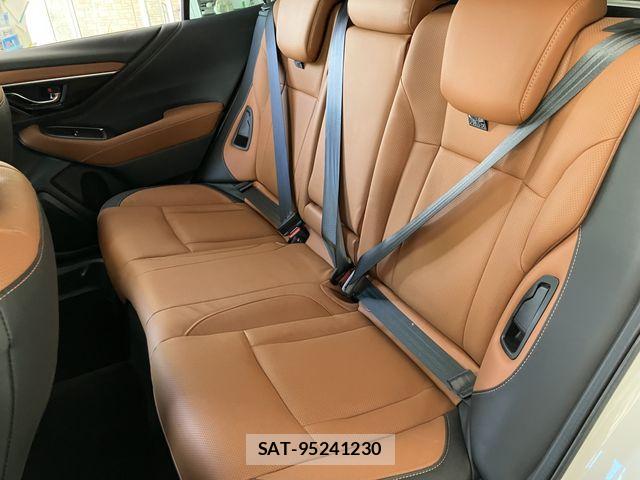 Subaru OUTBACK 2023-06 7327926-11