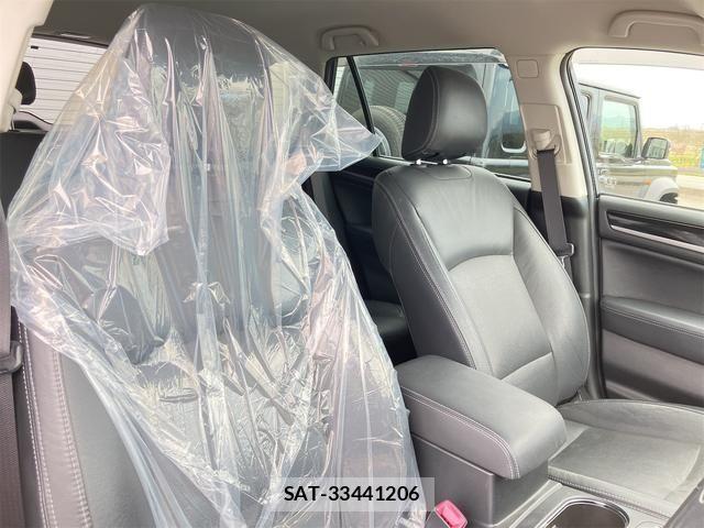 Subaru OUTBACK 2016-09 7358415-21