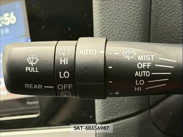 Subaru OUTBACK 2016-02 7358417-12