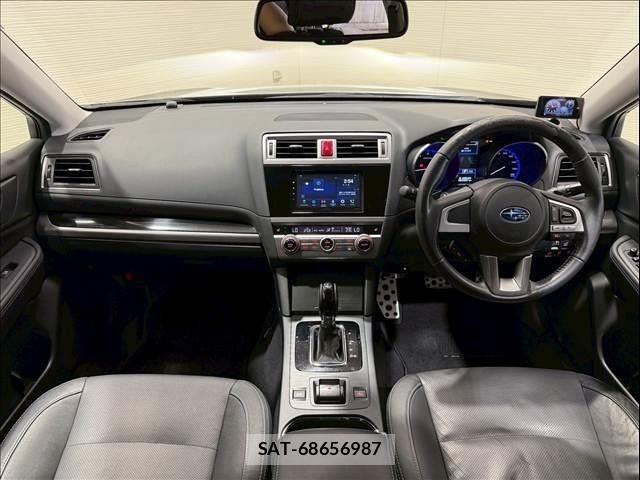 Subaru OUTBACK 2016-02 7358417-1