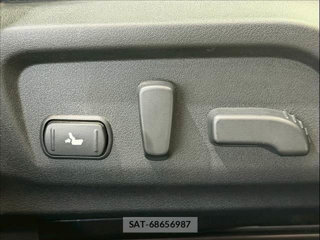 Subaru OUTBACK 2016-02 7358417-28