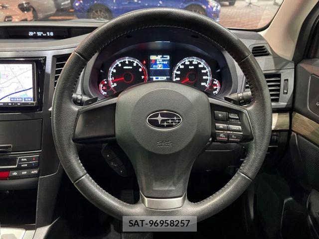 Subaru OUTBACK 2012-05 7358418-8