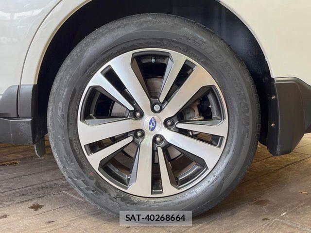 Subaru OUTBACK 2020-06 7358412-12