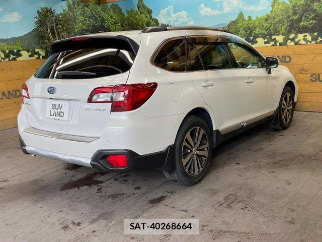 Subaru OUTBACK 2020-06 7358412-16