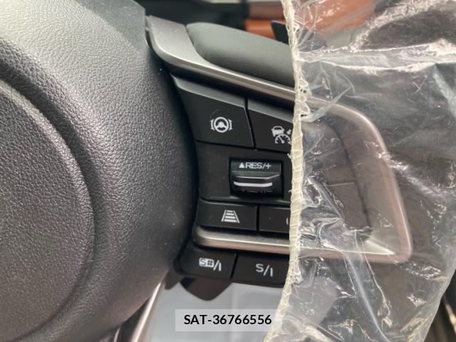 Subaru OUTBACK 2023-05 7358414-13