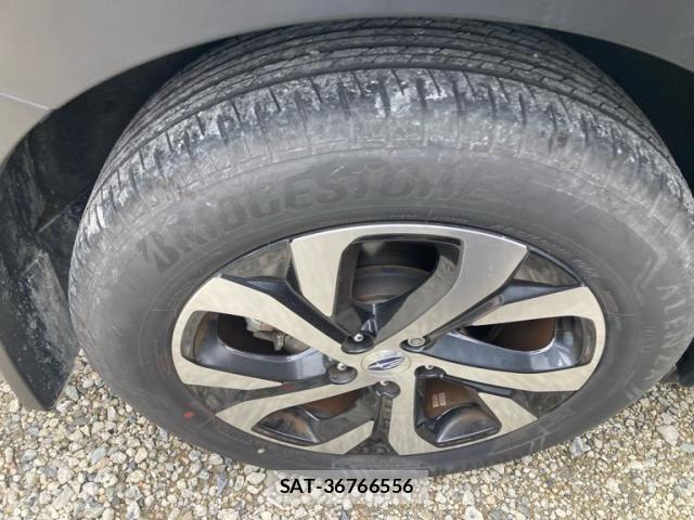 Subaru OUTBACK 2023-05 7358414-5