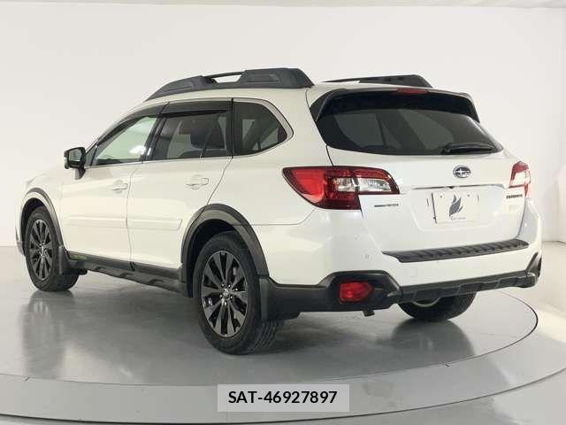 Subaru OUTBACK 2018-12 7392618-3