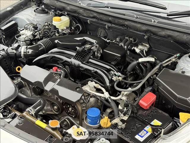 Subaru OUTBACK 2015-01 7392622-19