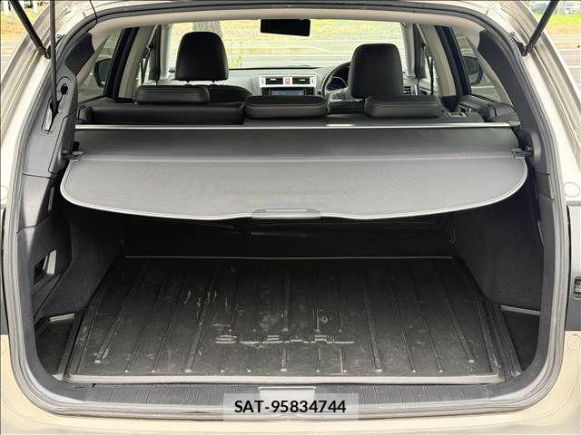Subaru OUTBACK 2015-01 7392622-28