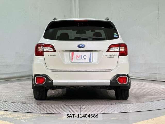 Subaru OUTBACK 2016-07 7392619-5