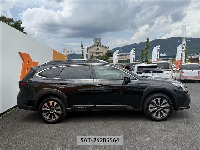 Subaru OUTBACK 2023-12 7392607-11