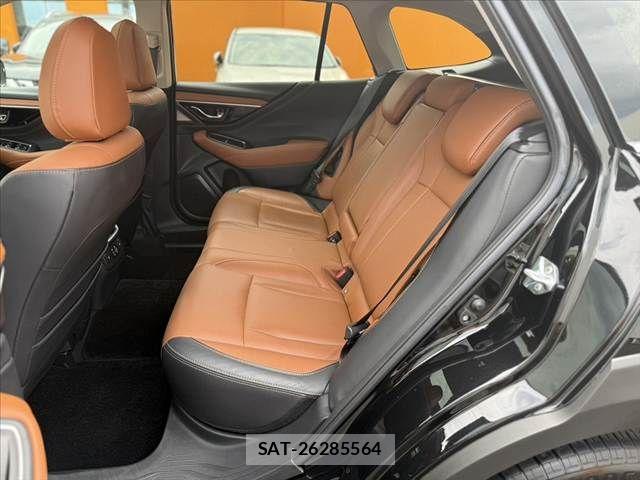 Subaru OUTBACK 2023-12 7392607-17