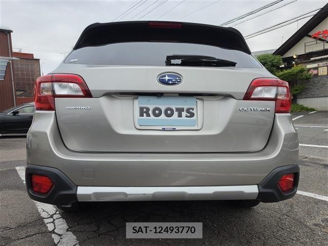 Subaru OUTBACK 2016-02 7392621-19