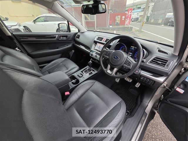 Subaru OUTBACK 2016-02 7392621-4