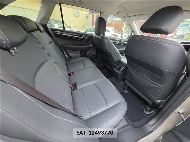Subaru OUTBACK 2016-02 7392621-7