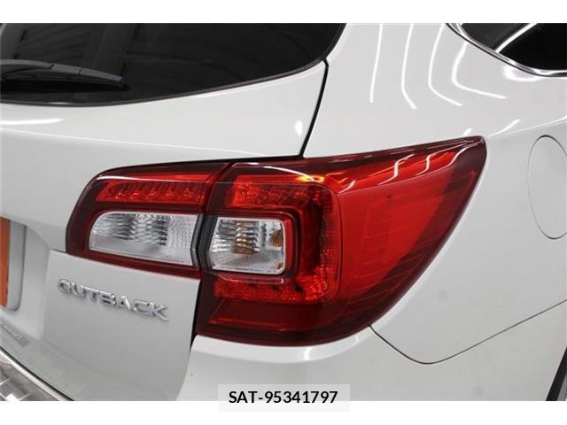 Subaru OUTBACK 2015-05 7455306-18