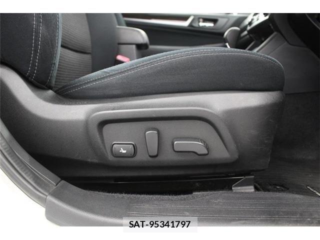 Subaru OUTBACK 2015-05 7455306-27