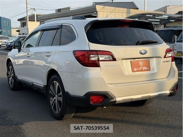 Subaru OUTBACK 2019-05 7455301-22