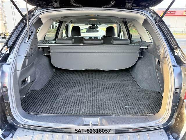 Subaru OUTBACK 2019-07 7455302-10