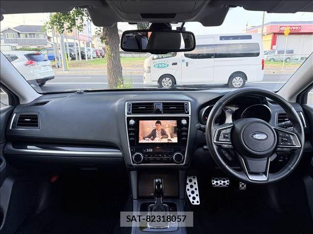 Subaru OUTBACK 2019-07 7455302-1