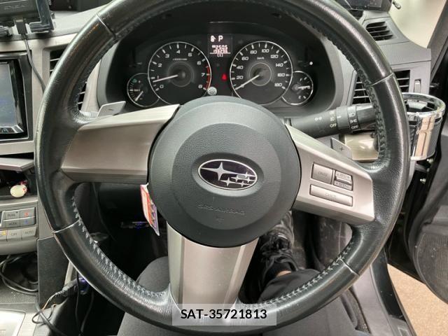 Subaru OUTBACK 2011-11 7508968-20