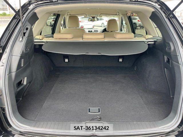 Subaru OUTBACK 2019-03 7501214-12