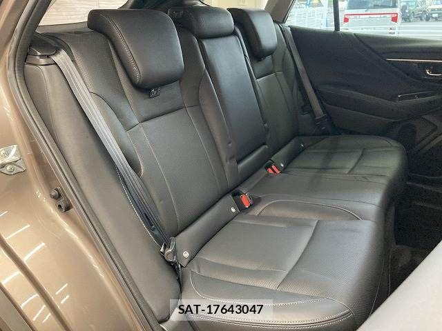Subaru OUTBACK 2023-01 7501211-12