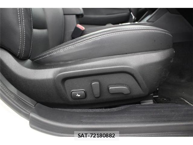 Subaru OUTBACK 2018-05 7501213-27