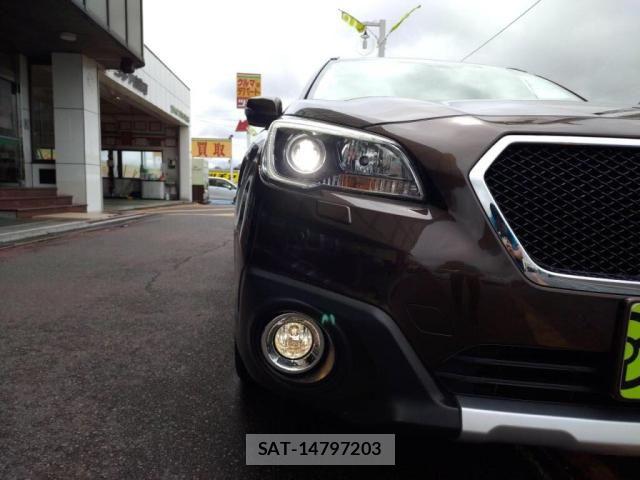 Subaru OUTBACK 2017-07 7562342-8
