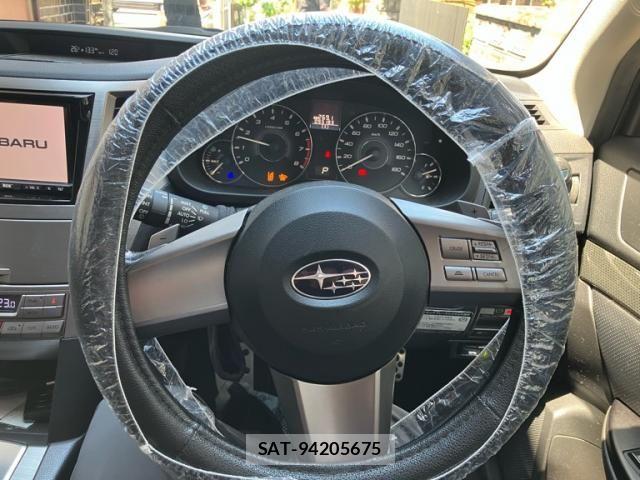 Subaru OUTBACK 2011-07 7617542-18