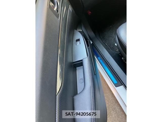 Subaru OUTBACK 2011-07 7617542-27