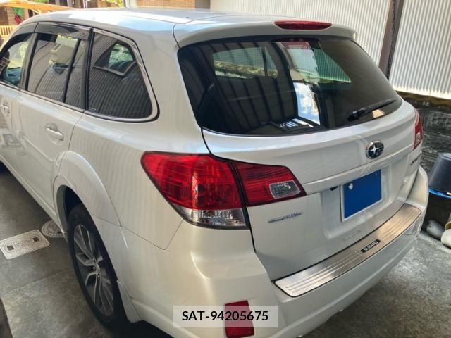 Subaru OUTBACK 2011-07 7617542-3