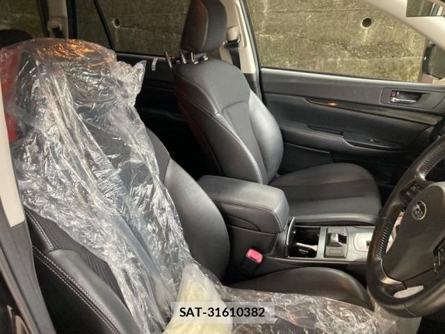 Subaru OUTBACK 2012-10 7617539-12