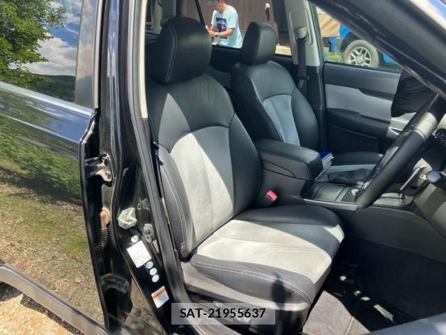 Subaru OUTBACK 2010-11 7617541-12