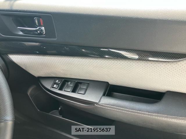 Subaru OUTBACK 2010-11 7617541-22