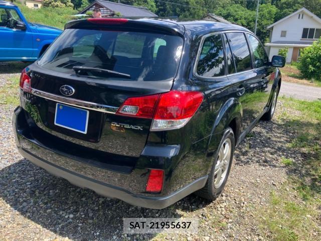 Subaru OUTBACK 2010-11 7617541-3