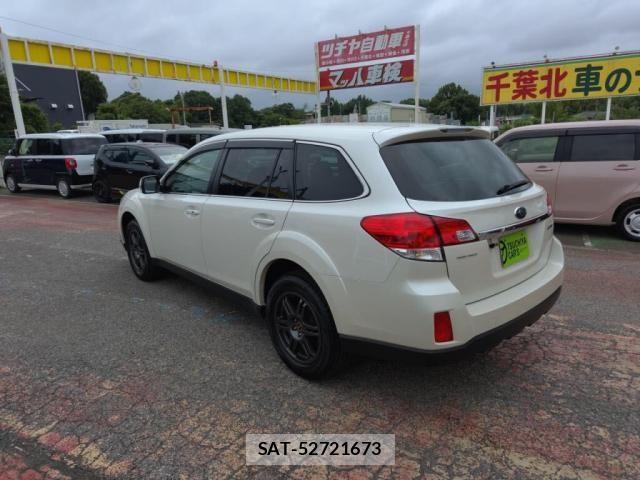 Subaru OUTBACK 2011-05 7617538-11