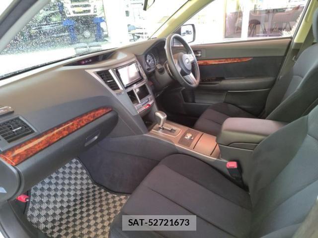 Subaru OUTBACK 2011-05 7617538-21