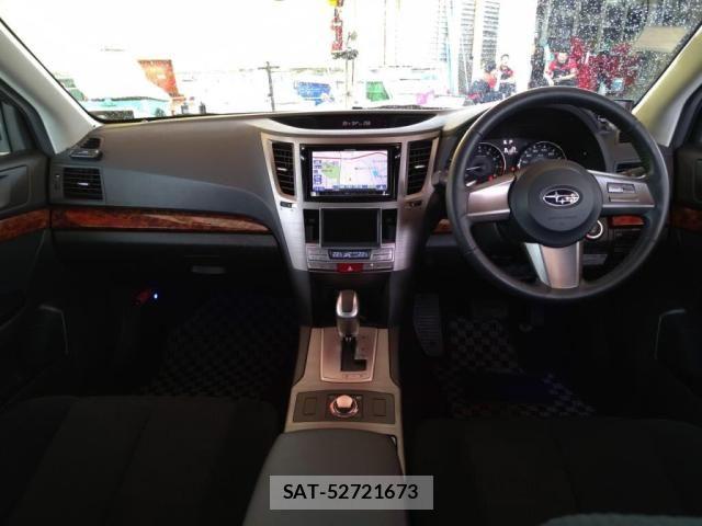 Subaru OUTBACK 2011-05 7617538-2