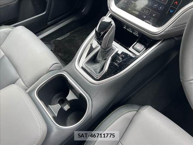Subaru OUTBACK 2025-03 7724932-16