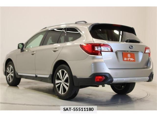 Subaru OUTBACK 2018-01 7724935-9