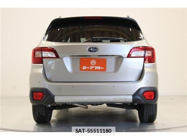 Subaru OUTBACK 2018-01 7724935-10