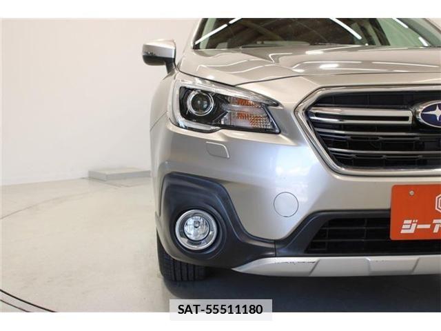 Subaru OUTBACK 2018-01 7724935-15