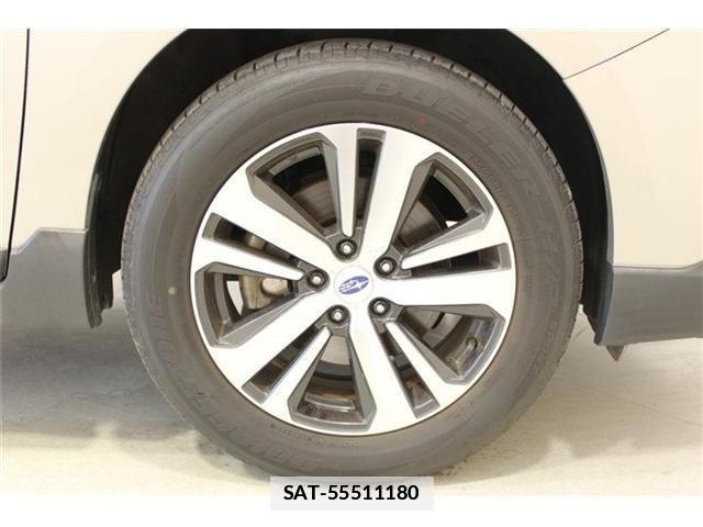Subaru OUTBACK 2018-01 7724935-21