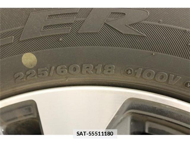 Subaru OUTBACK 2018-01 7724935-26