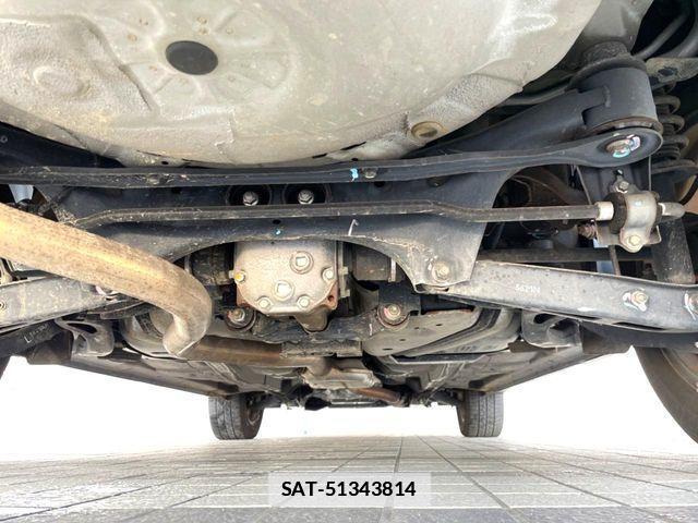 Subaru OUTBACK 2013-06 7724936-18