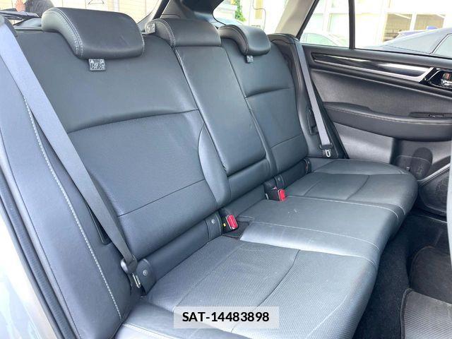 Subaru OUTBACK 2015-03 7786344-10