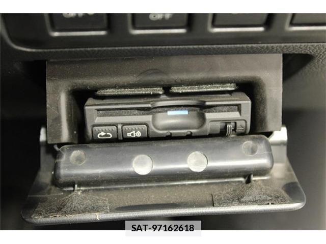 Subaru OUTBACK 2018-03 7786345-4
