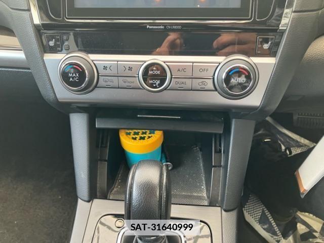 Subaru OUTBACK 2015-03 7786341-17