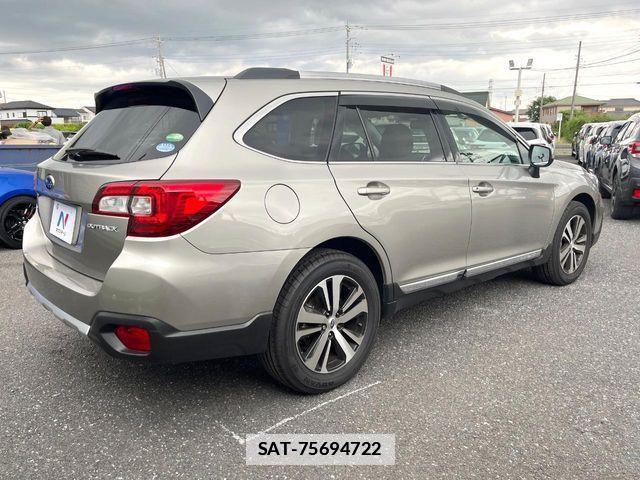 Subaru OUTBACK 2019-11 7786354-16